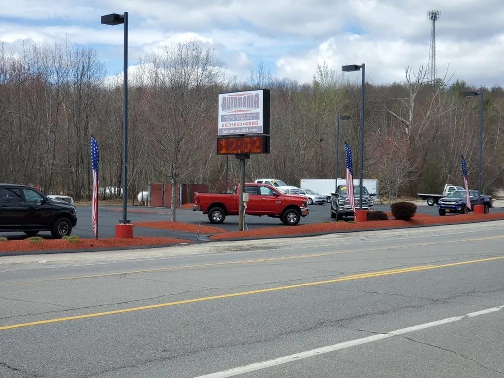1378 Hooksett Road Hooksett NH 03106