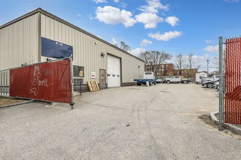 421 Harvard Street Manchester NH 03103