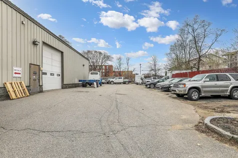 421 Harvard Street Manchester NH 03103