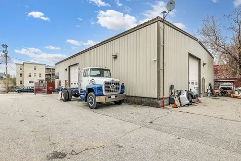 421 Harvard Street Manchester NH 03103