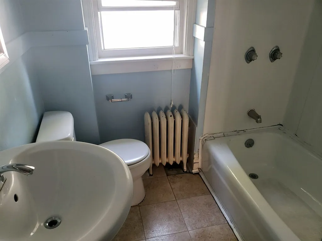 65 Myrtle Street Claremont NH 03743