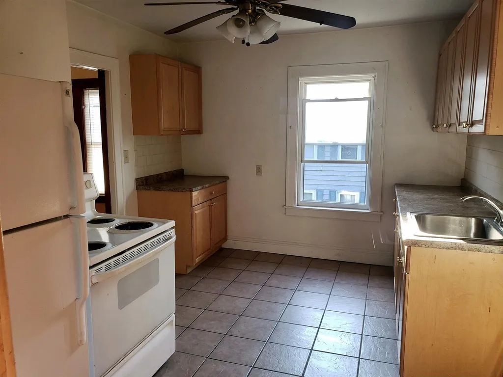 65 Myrtle Street Claremont NH 03743