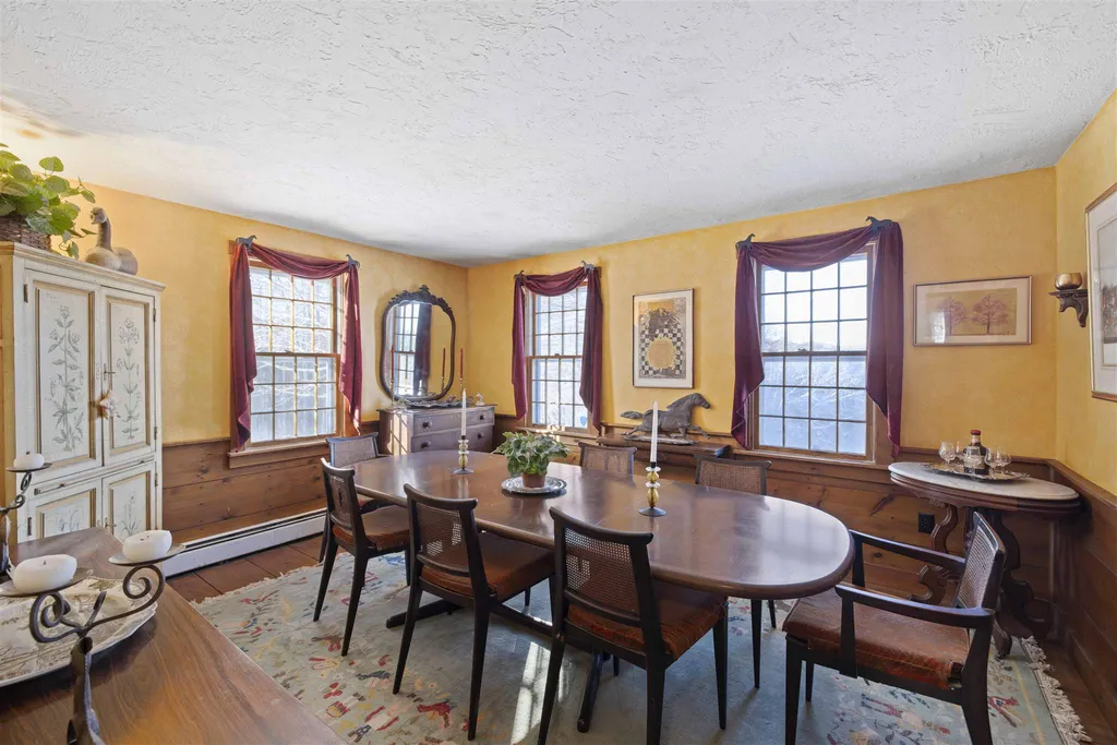 63 Hartwood Way Hartland VT 05048