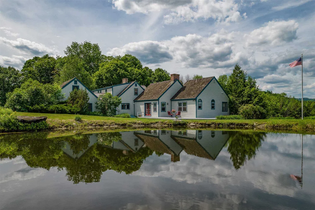 63 Hartwood Way Hartland VT 05048