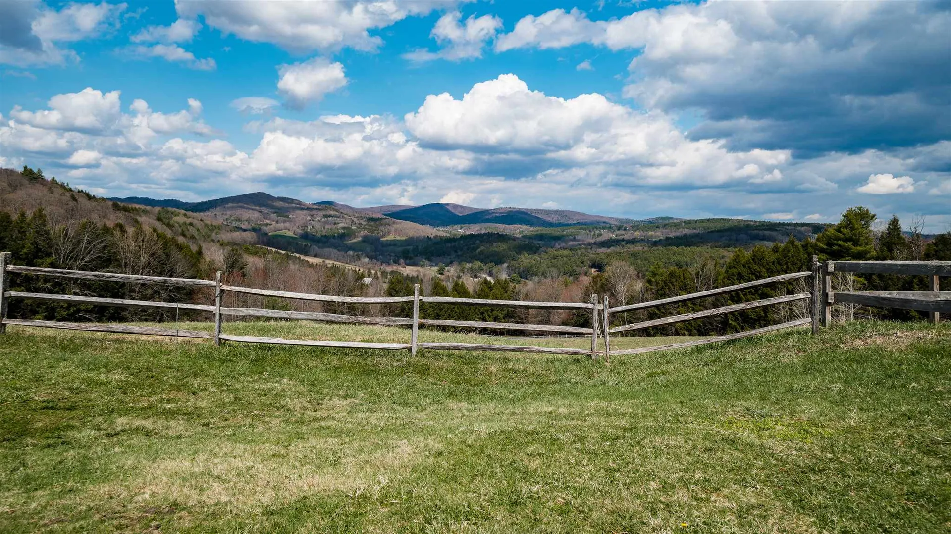 63 Hartwood Way Hartland VT 05048