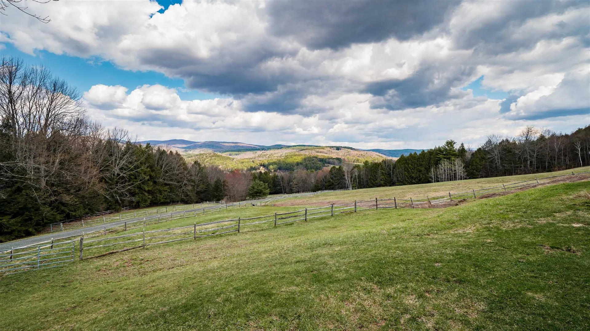 63 Hartwood Way Hartland VT 05048