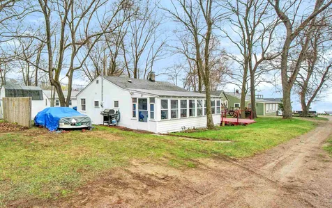27 Midship Way Colchester VT 05446