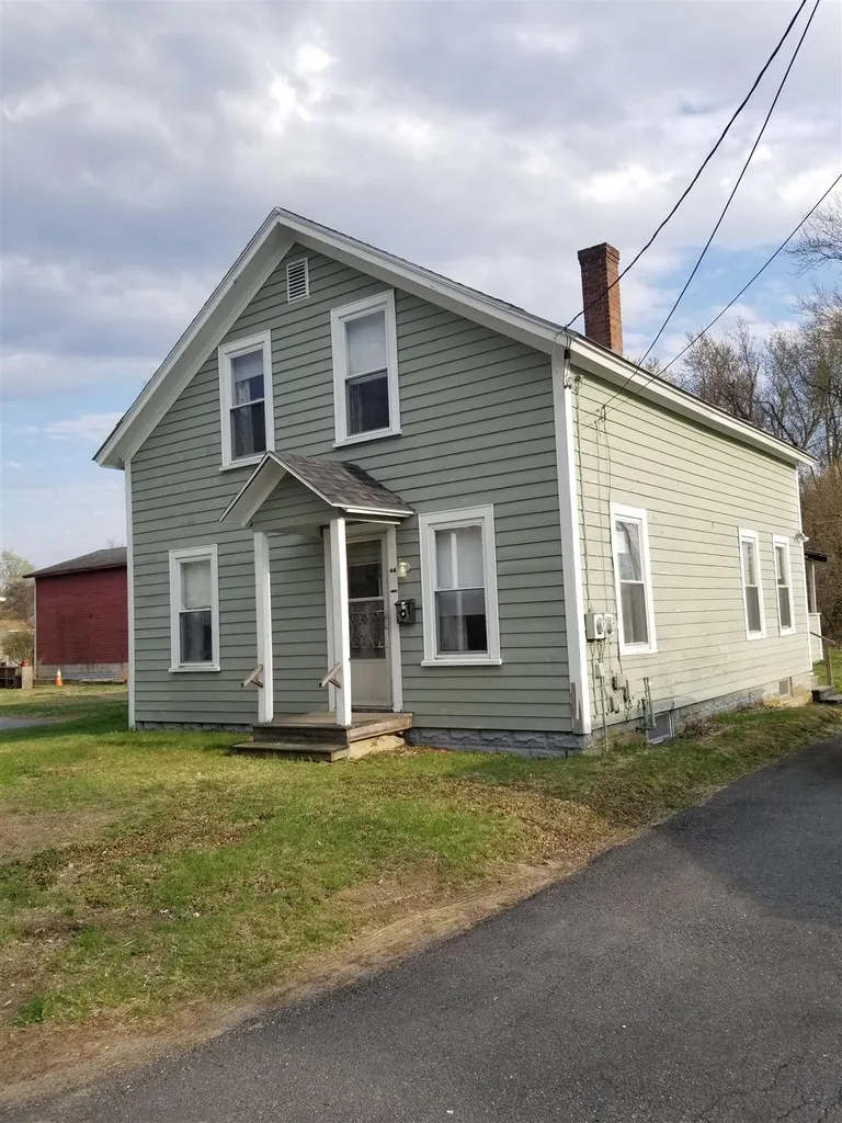 46 Hooper Street Keene NH 03431