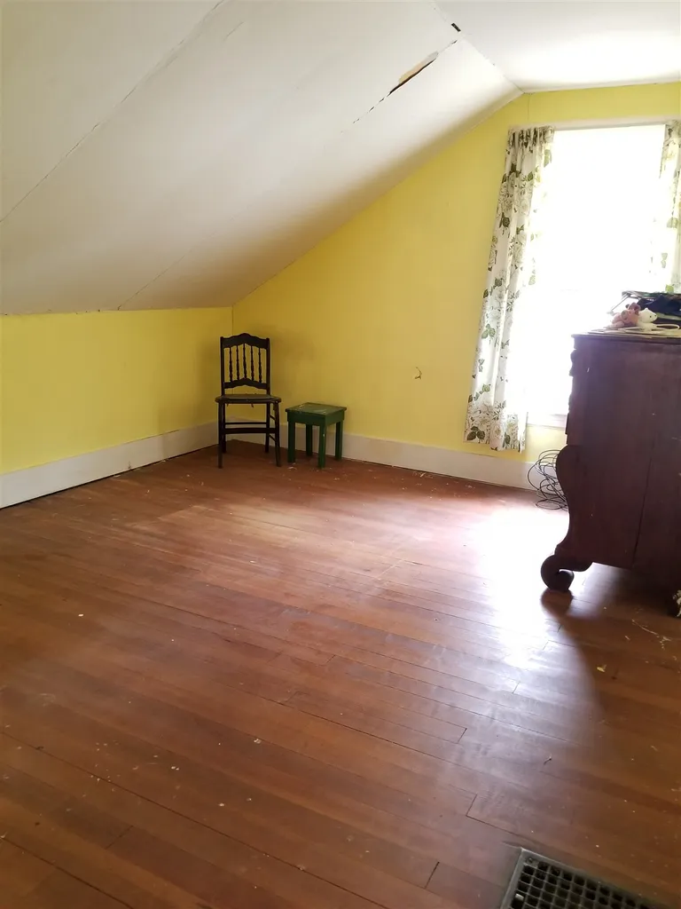 46 Hooper Street Keene NH 03431