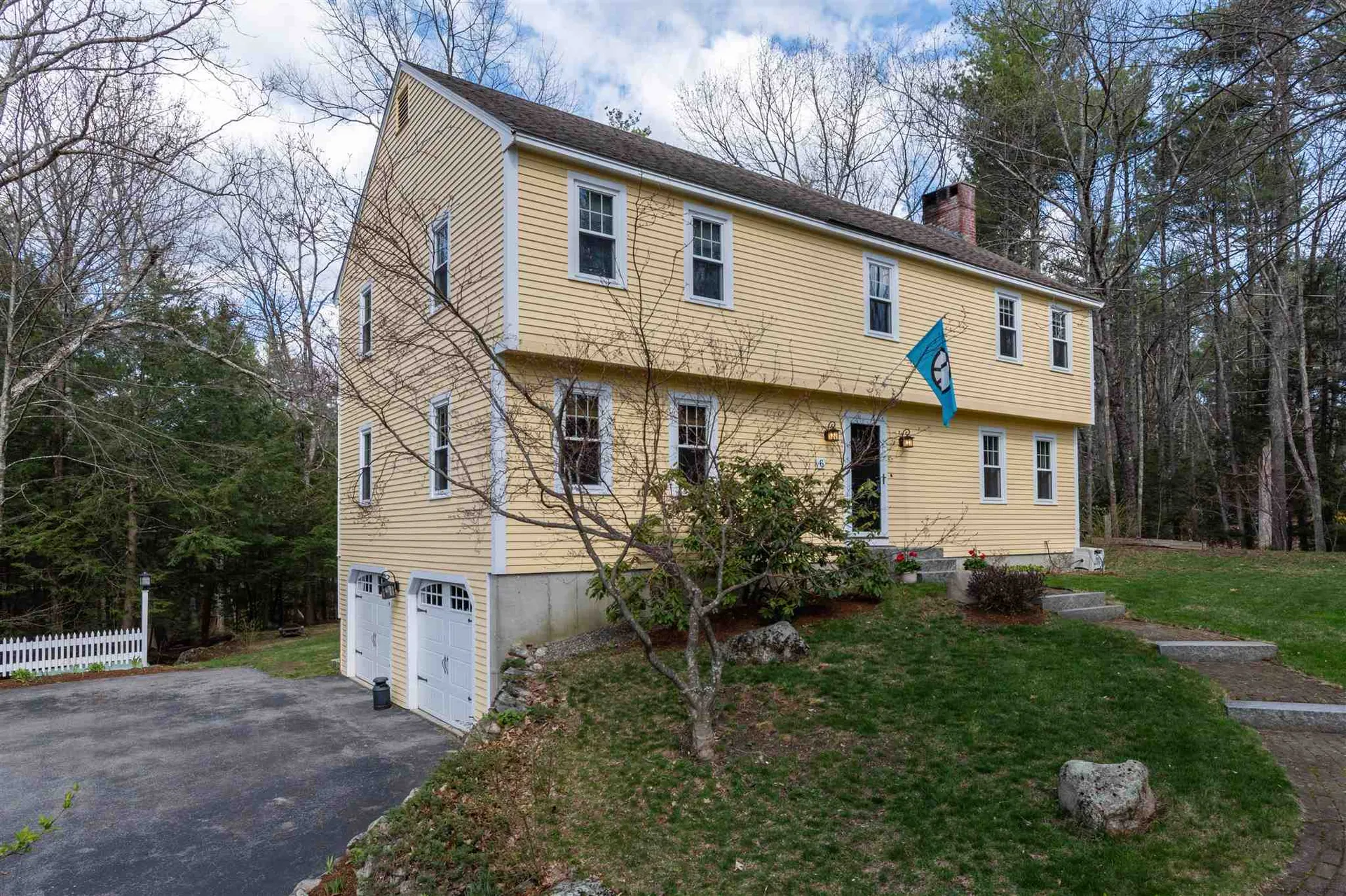 6 Greenbriar Lane Amherst NH 03031