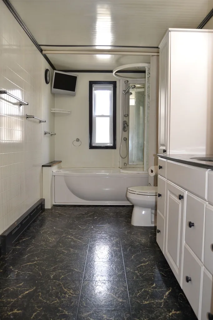8 Laurier Street Somersworth NH 03878