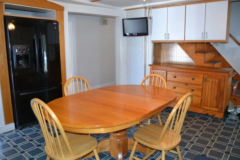 8 Laurier Street Somersworth NH 03878