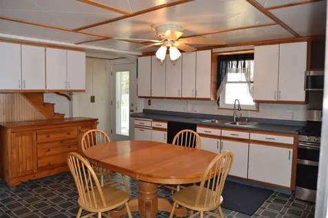8 Laurier Street Somersworth NH 03878