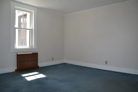 8 Laurier Street Somersworth NH 03878