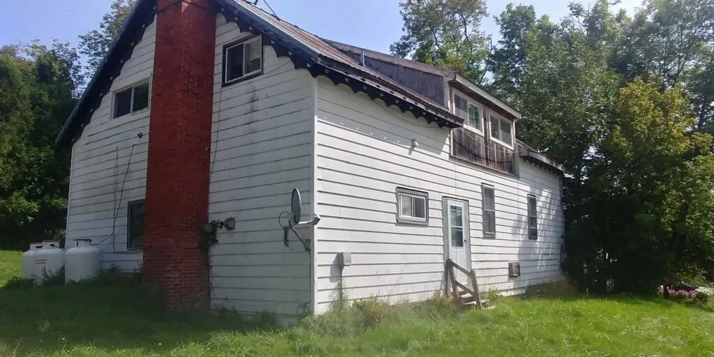 48 Creamery Street Marshfield VT 05658