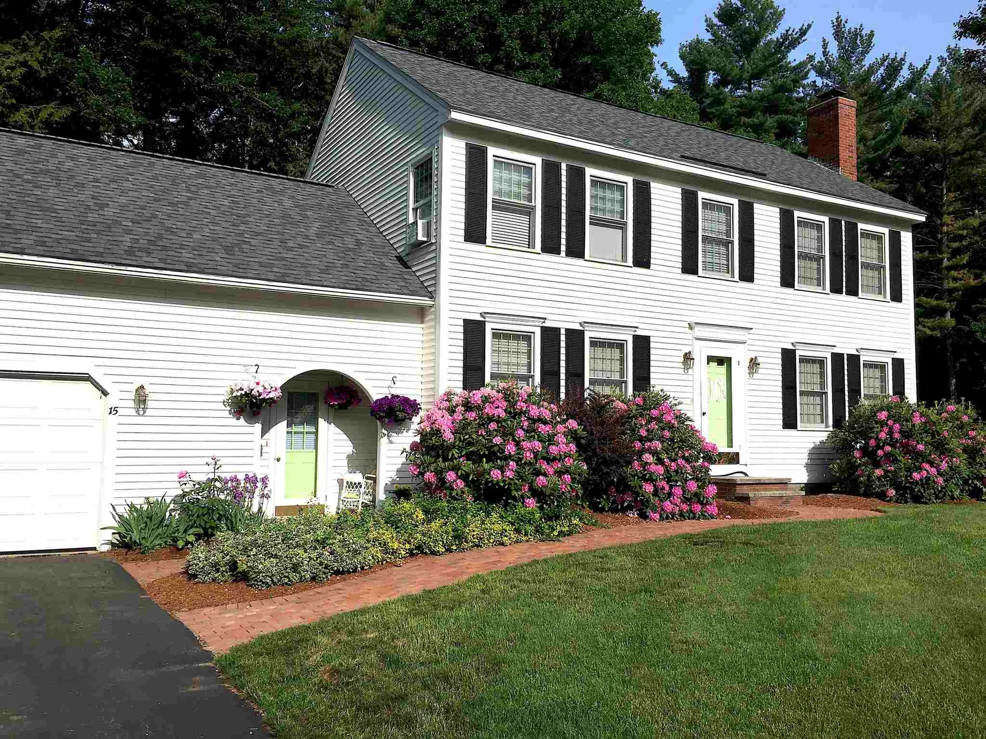15 Peterson Circle Concord NH 03303