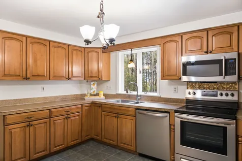 45 Sand Hill Road Gilford NH 03249