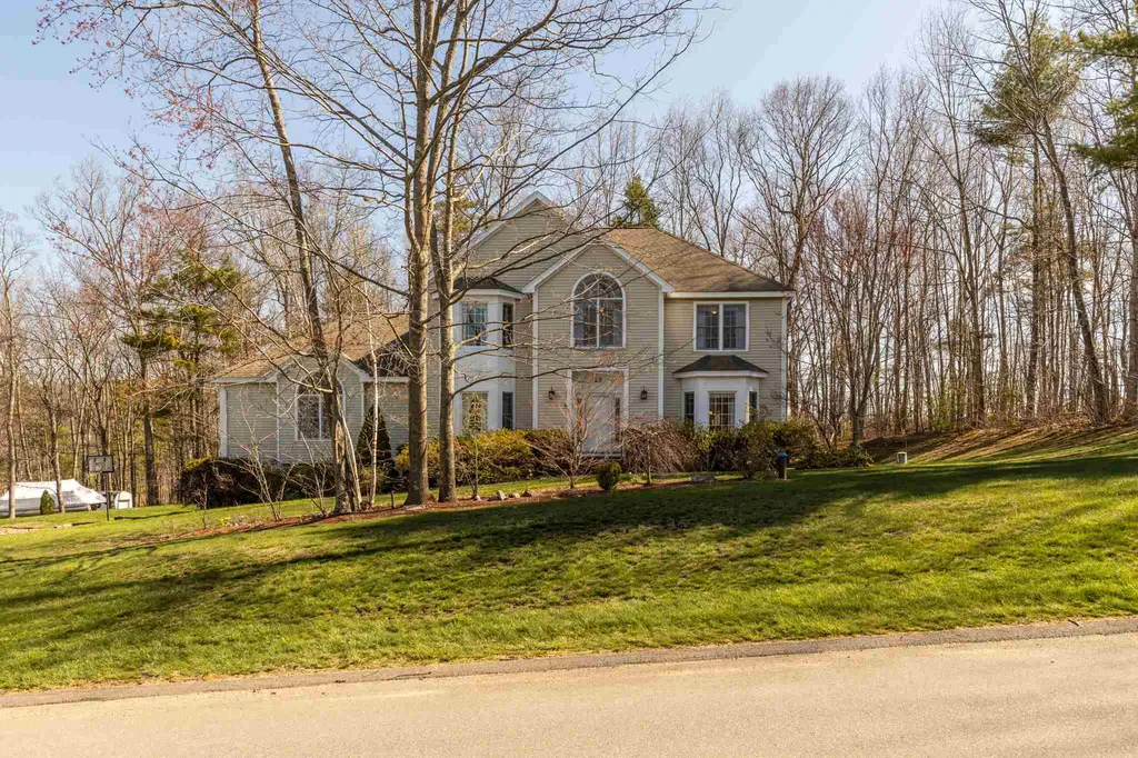 25 Squire Armour Road Windham NH 03087