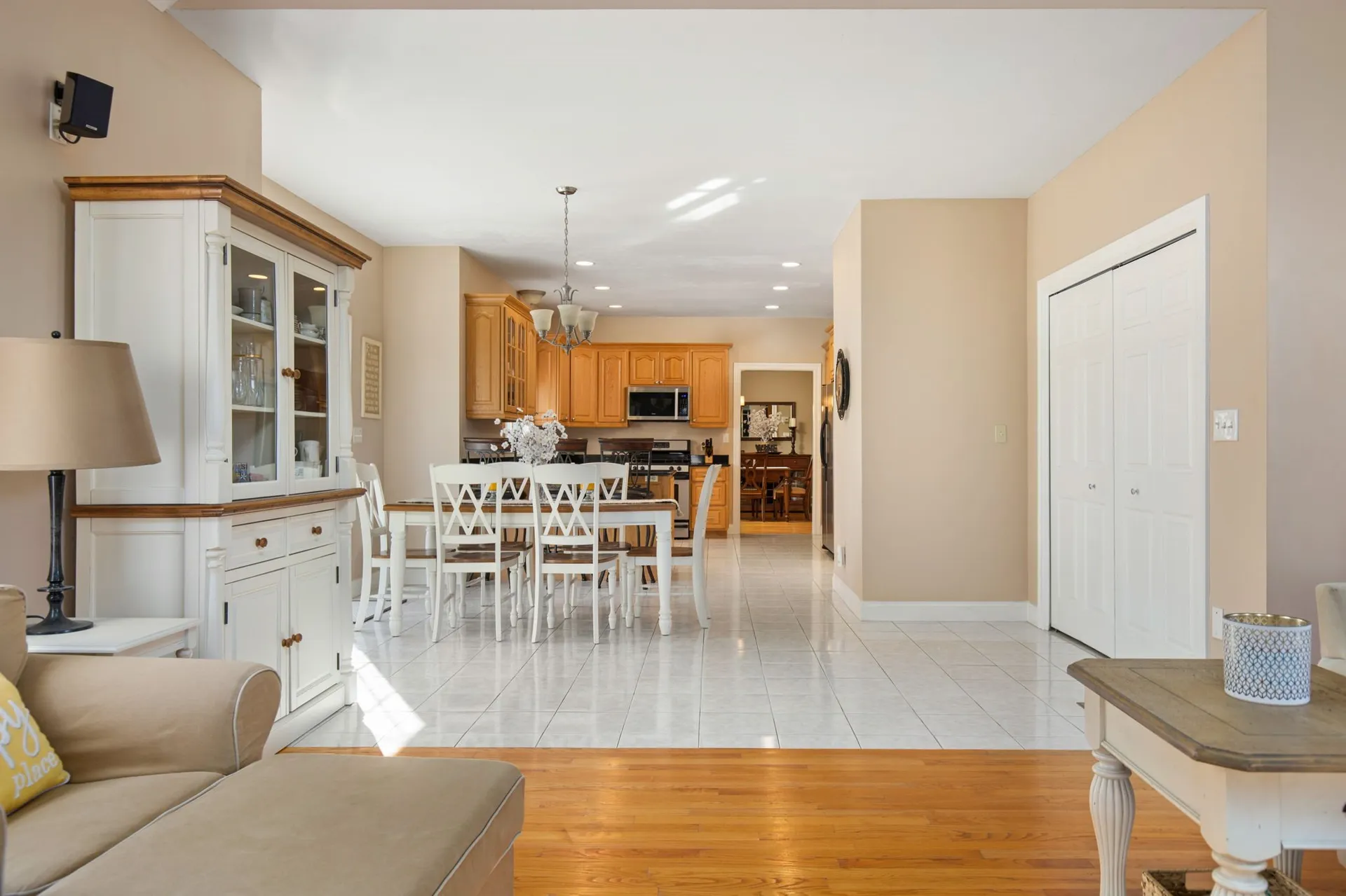25 Squire Armour Road Windham NH 03087