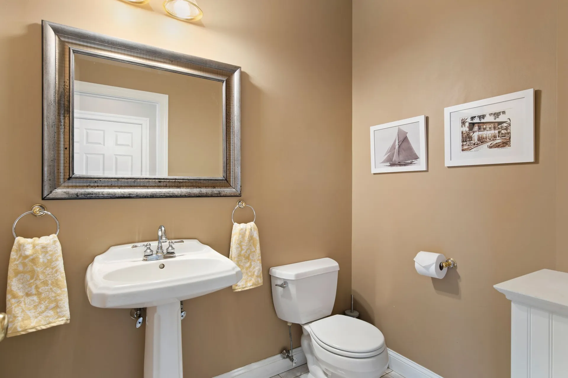 25 Squire Armour Road Windham NH 03087