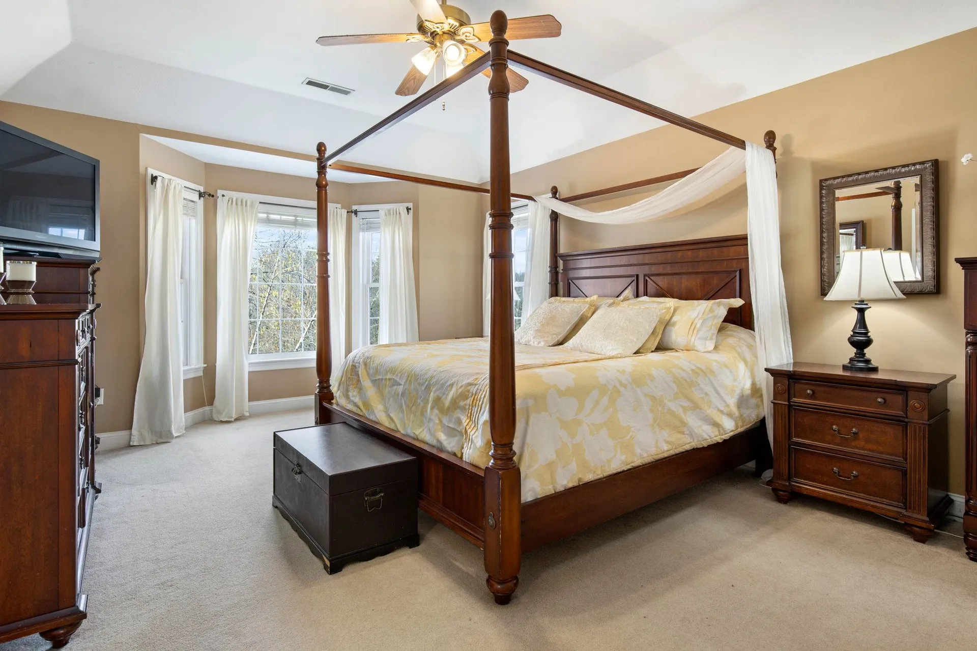 25 Squire Armour Road Windham NH 03087