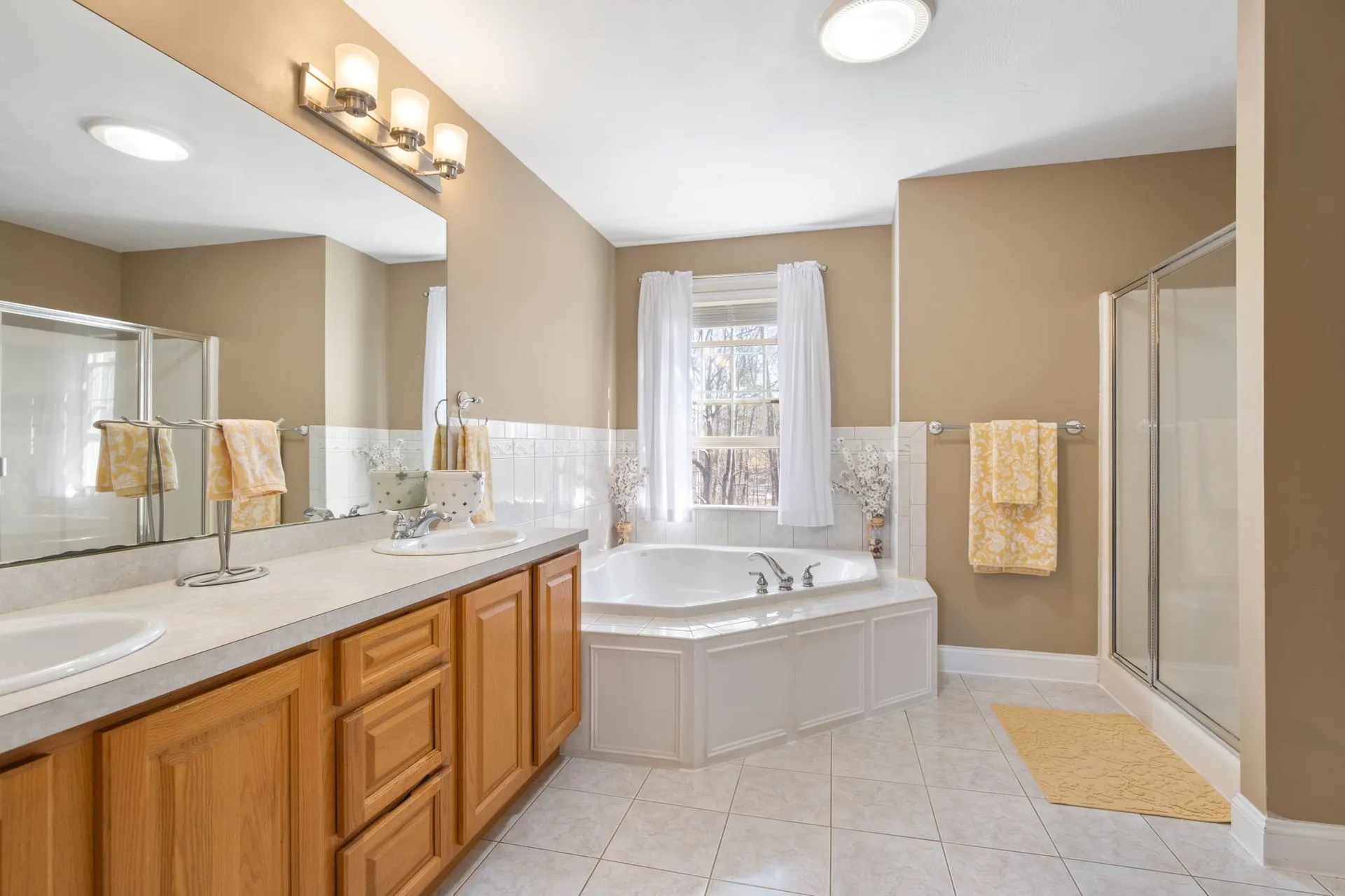 25 Squire Armour Road Windham NH 03087