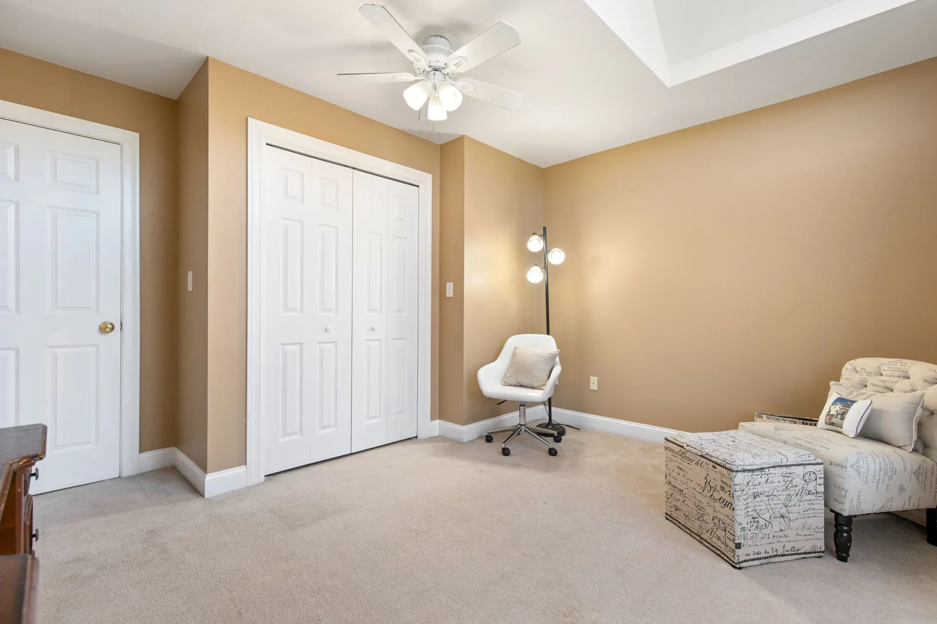 25 Squire Armour Road Windham NH 03087