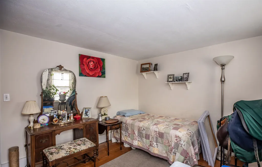 238 Nashua Street Milford NH 03055