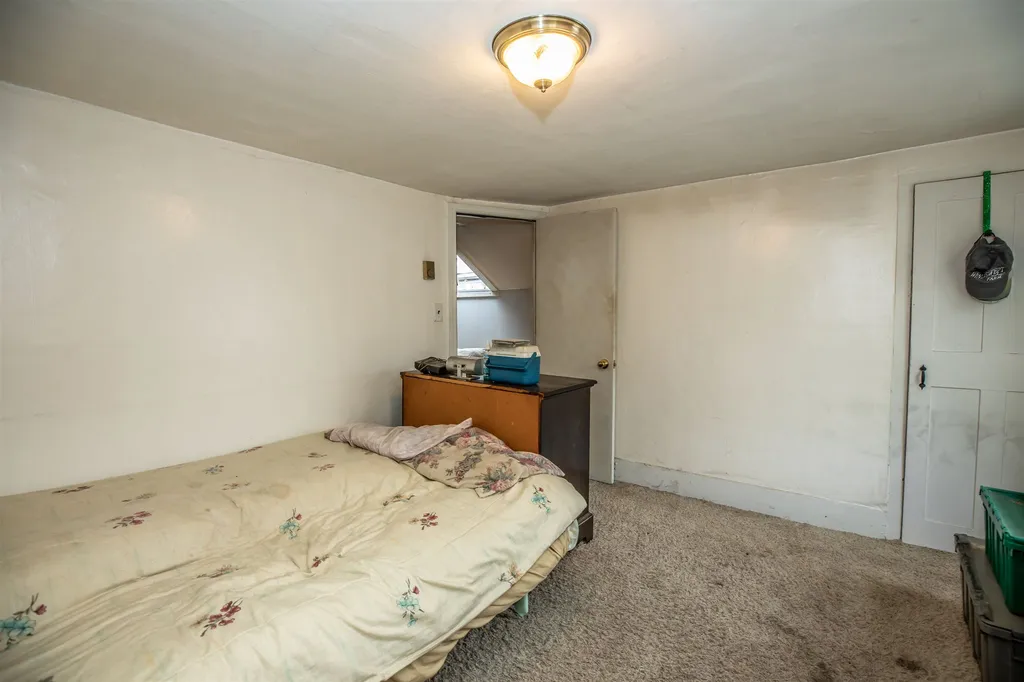 238 Nashua Street Milford NH 03055
