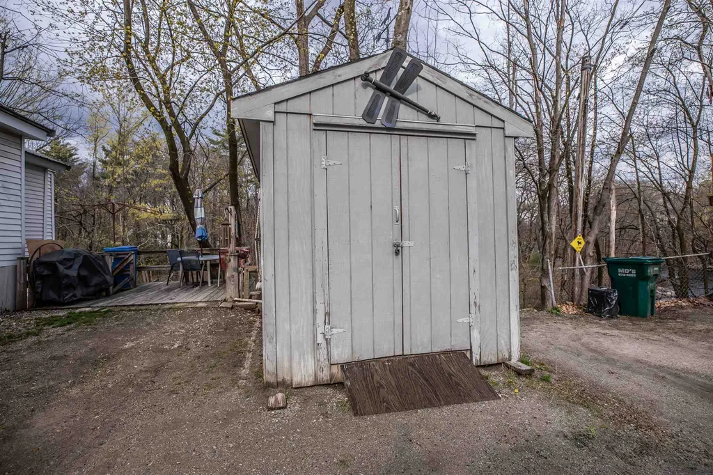 238 Nashua Street Milford NH 03055