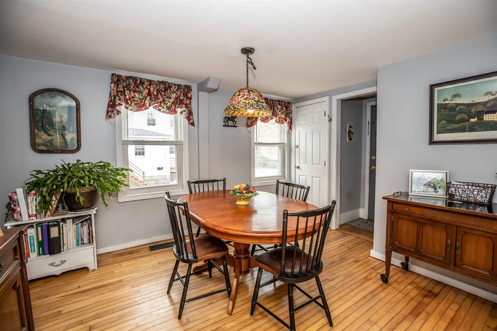 238 Nashua Street Milford NH 03055