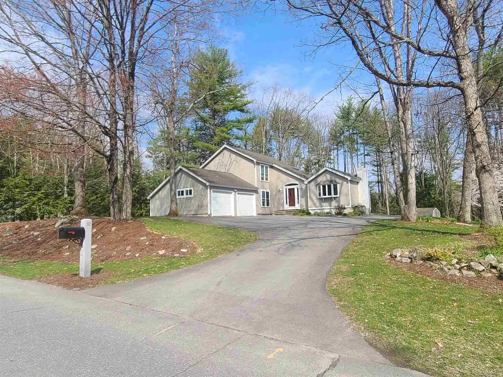 32 Maidstone Drive Merrimack NH 03054
