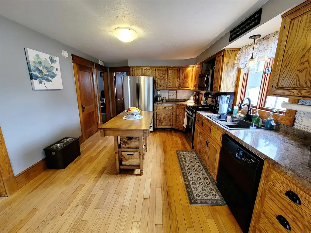 54 Kearsarge Street Manchester NH 03102