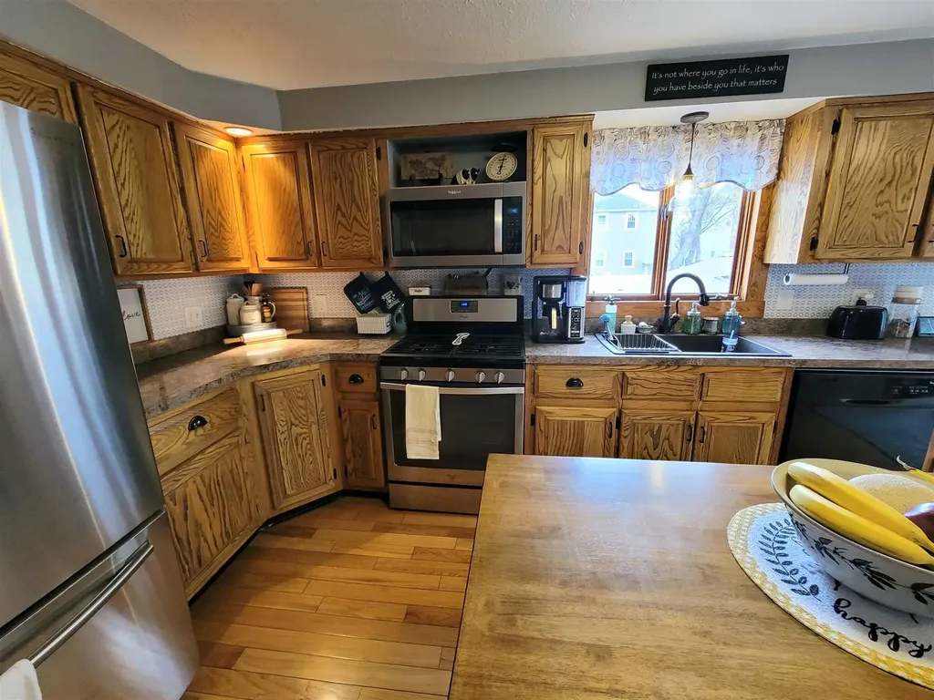 54 Kearsarge Street Manchester NH 03102