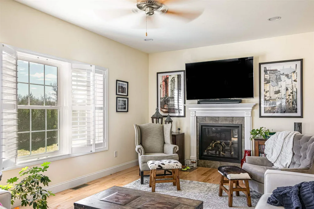 55 Sommerfield Avenue South Burlington VT 05403