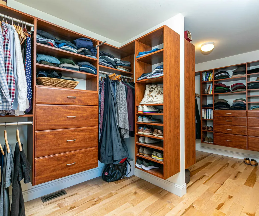 55 Sommerfield Avenue South Burlington VT 05403