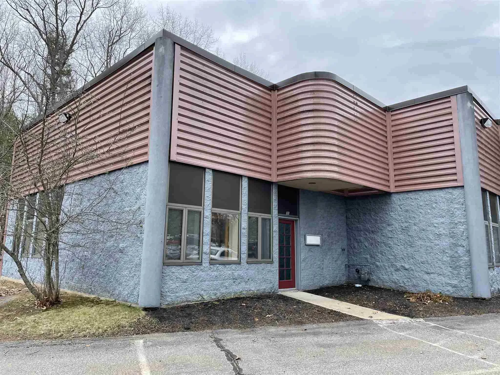 135 Lafayatte Road North Hampton NH 03862