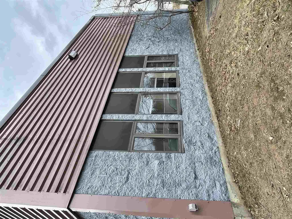135 Lafayatte Road North Hampton NH 03862