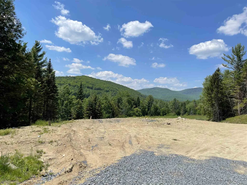8 Kimball Hill Road Topsham VT 05076