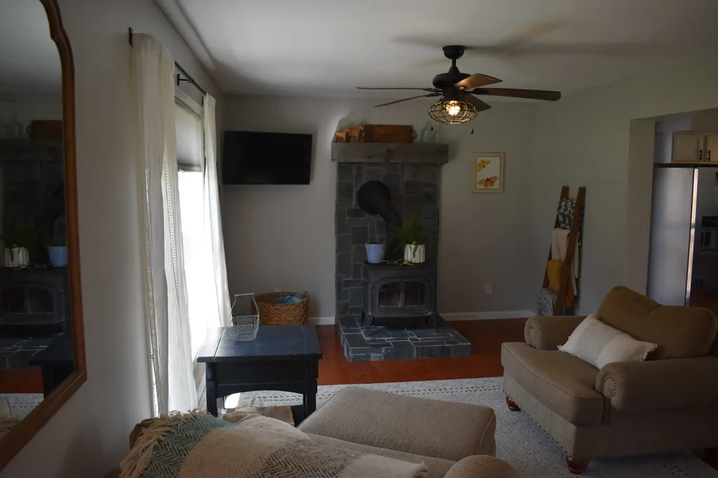 728 Blockhouse Point Road North Hero VT 05474