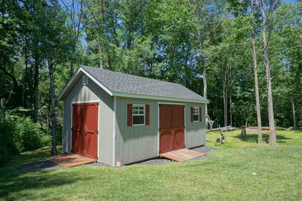 728 Blockhouse Point Road North Hero VT 05474