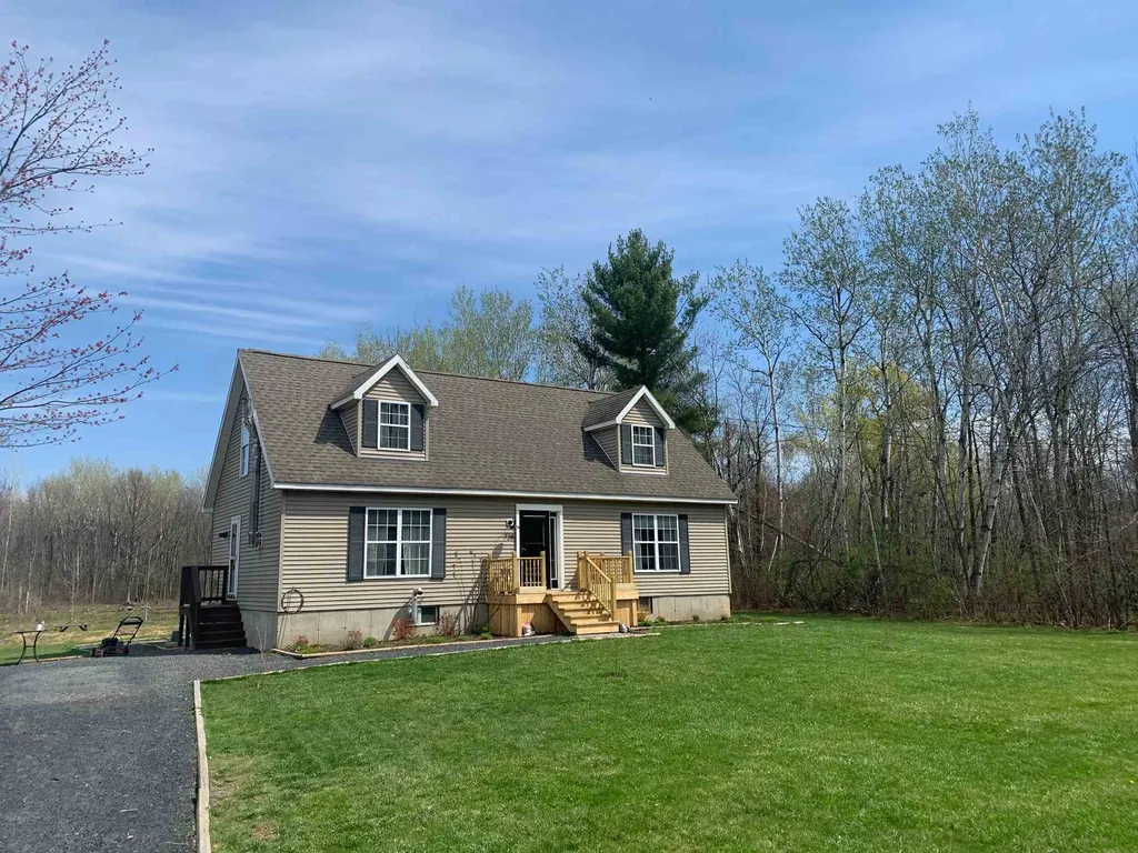 728 Blockhouse Point Road North Hero VT 05474