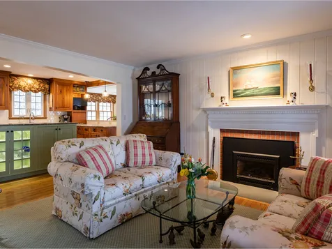 6 Summit Ridge Burlington VT 05401
