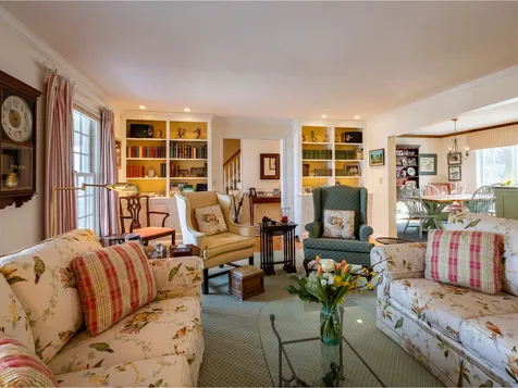 6 Summit Ridge Burlington VT 05401