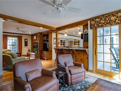 6 Summit Ridge Burlington VT 05401