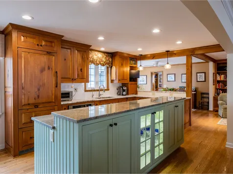 6 Summit Ridge Burlington VT 05401