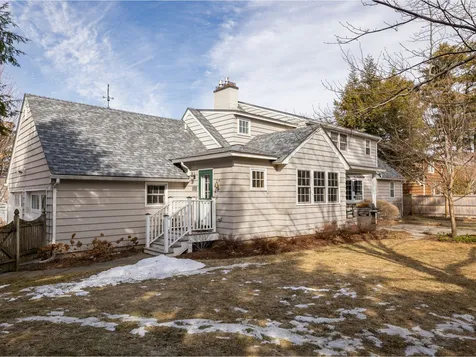6 Summit Ridge Burlington VT 05401