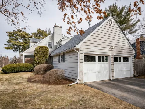 6 Summit Ridge Burlington VT 05401