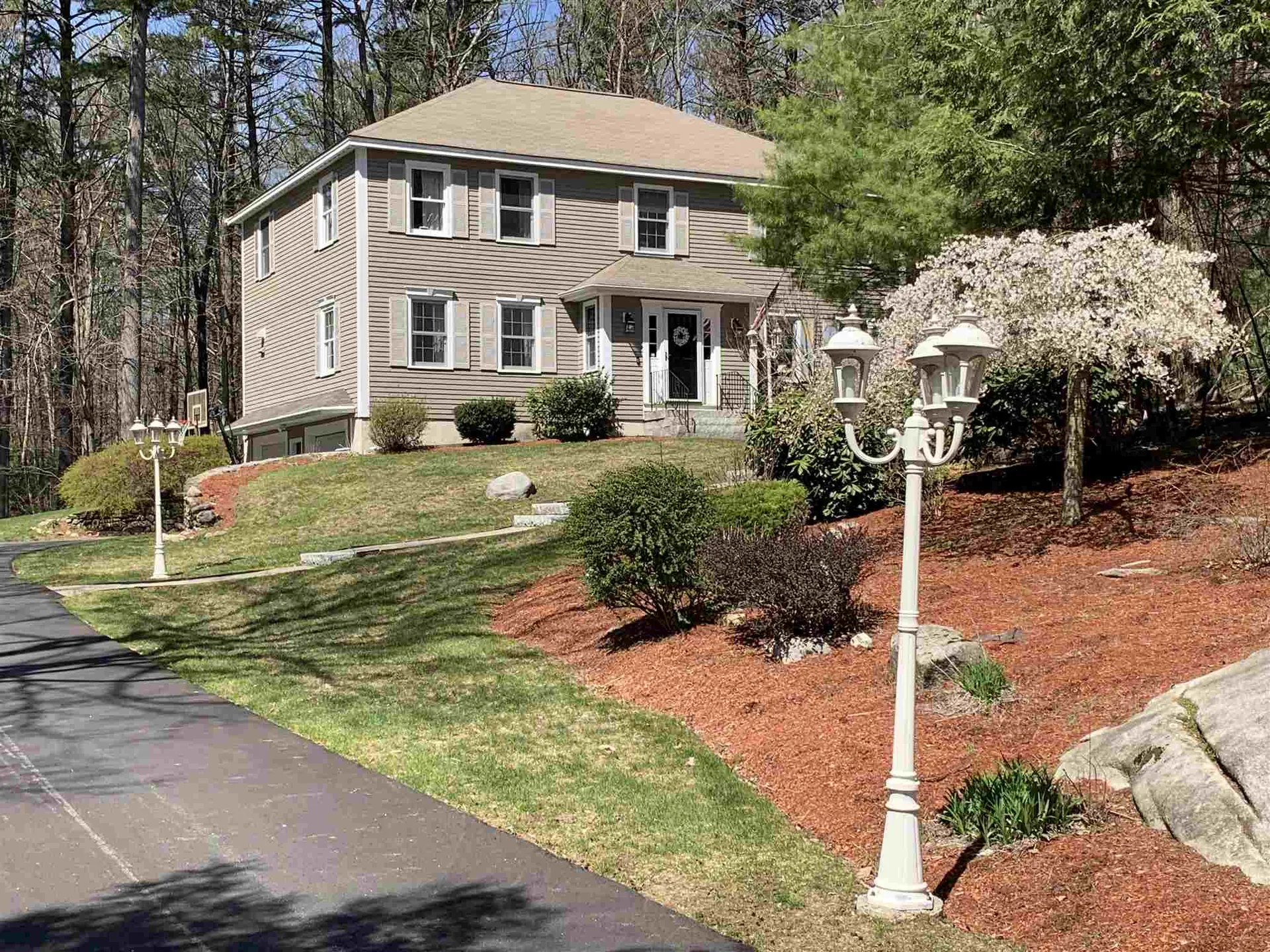 43 Spring Hill Road Bedford NH 03110
