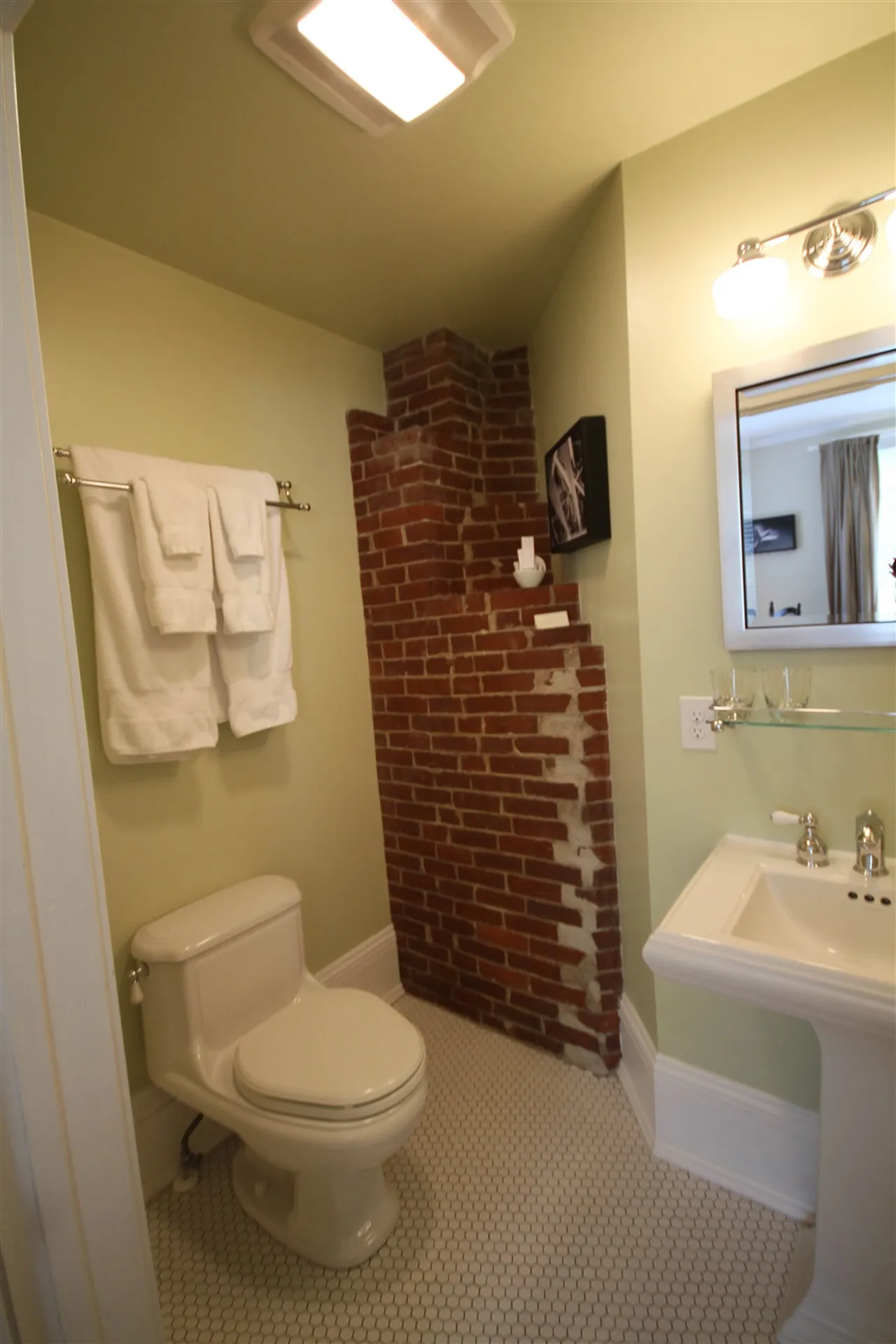 26 Main Street Windsor VT 05089
